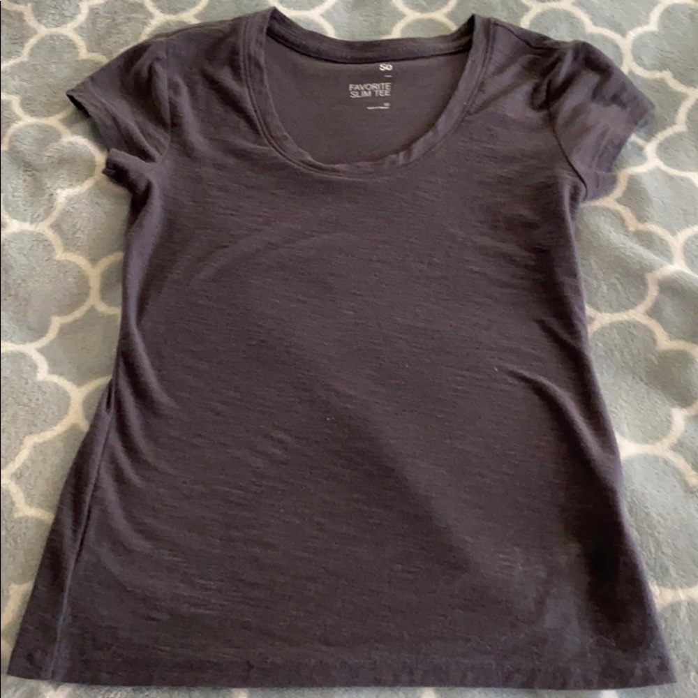 Grey blue shirt never worn just didn’t fit right